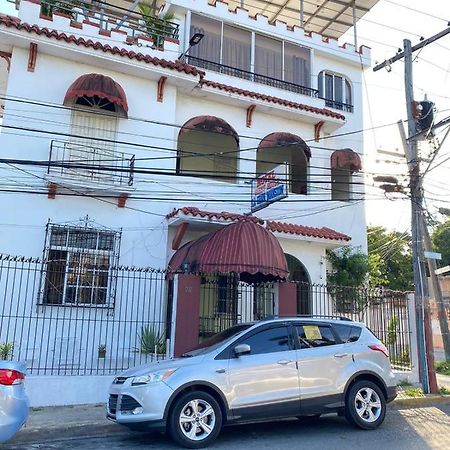 La Gran Mansion Hostel Santo Domingo Buitenkant foto